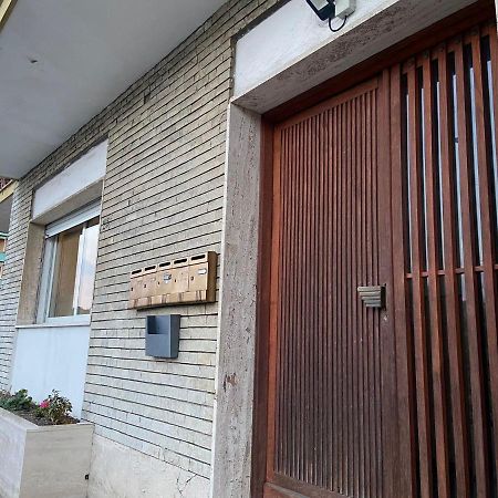 Right Bank House Villa Imperia Luaran gambar